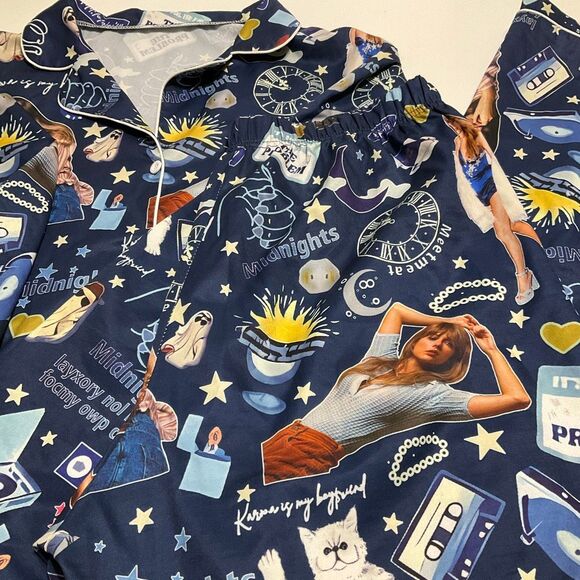 Taylor Swift Midnights Two Piece Pajama Sleep Set Large - Picture 7 of 16